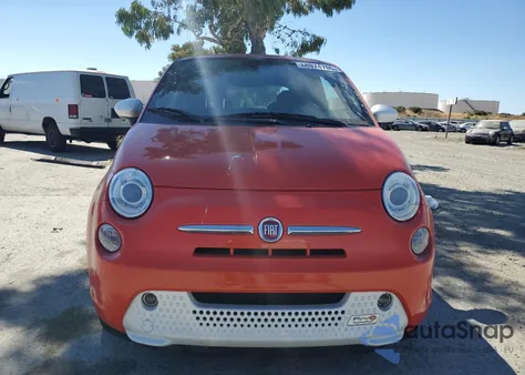 2014 Fiat 500 Electric z USA, uszkodzony, nr VIN 3C3CFFGE7ET291353